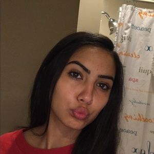 Meet your Posher, Shannon